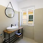 Cosy - Corfu Old Town Apartment, Porta Remounda Apartament *