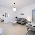 Cosy - Corfu Old Town Apartment, Porta Remounda