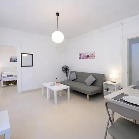 Cosy - Corfu Old Town Apartment, Porta Remounda